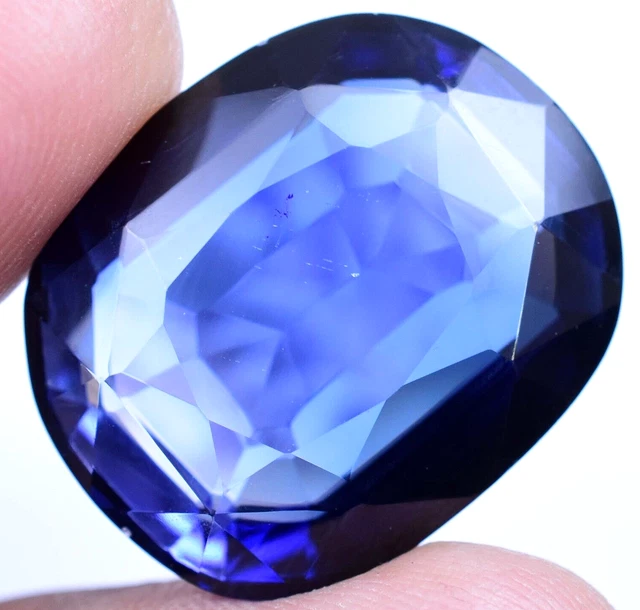 Saphir Bleu Naturel Du Cachemire 18.15 Carats Trillion Non Chauffé AAA+ - Gemme Rare | Pierre Précieuse GIE
