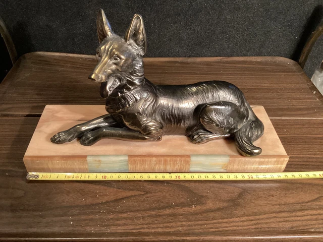 Ancienne lampe veilleuse Art Déco Marbre Boule en verre et chien