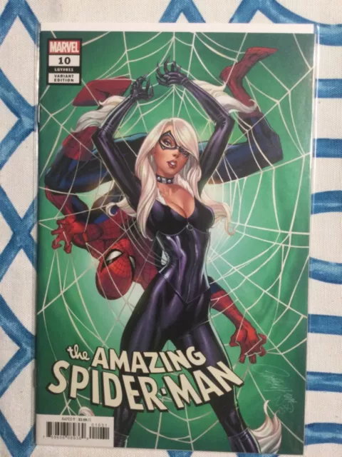 The Amazing Spider-Man #10  J Scott Campbell variant  NM cond  2019  ***LOOK***