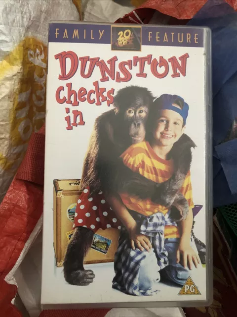 Dunston Checks In (1996) [UK, VHS] - Jason Alexander, Paul Reubens, Faye Dunaway