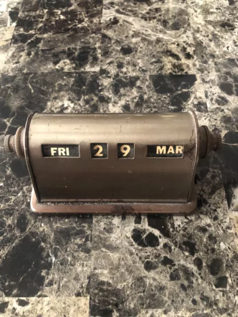 Vintage Park Sherman Co Desktop Perpetual Desk Calendar