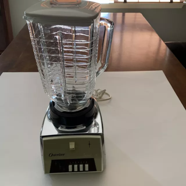 VINTAGE Osterizer Imperial IV 478 Blender Runs Great.  Glass Blender Jar.