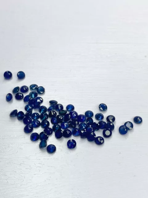 Sapphire Faceted Round Cut Loose Gemstone 2x2 MM to 4x4 MM Natural Calibrated DG