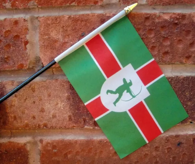 NOTTINGHAMSHIRE NEW STYLE SMALL HAND WAVING FLAG 6"X4" flags NOTTINGHAM