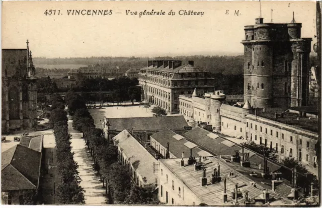 CPA Vincennes vue generale du Chateau (1347047)