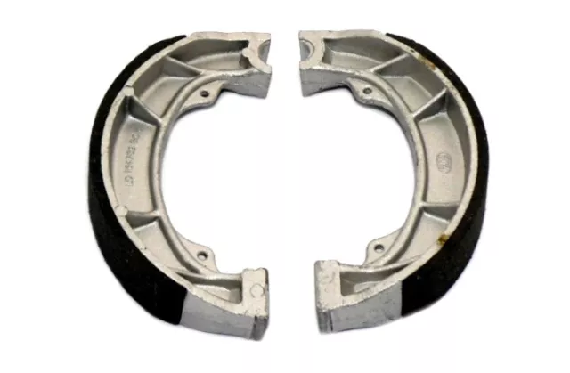 Mâchoires de frein ? tambour Brake Shoes pour SUZUKI TS 400 1973-1977