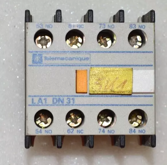 Telemecanique Hilfsschütz LA1 DN3 1 (17.100)