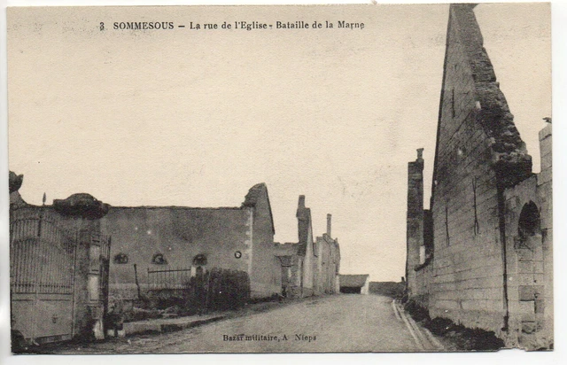 SOMMESOUS - Marne - CPA 51 - la rue de l'église - bataille de la Marne