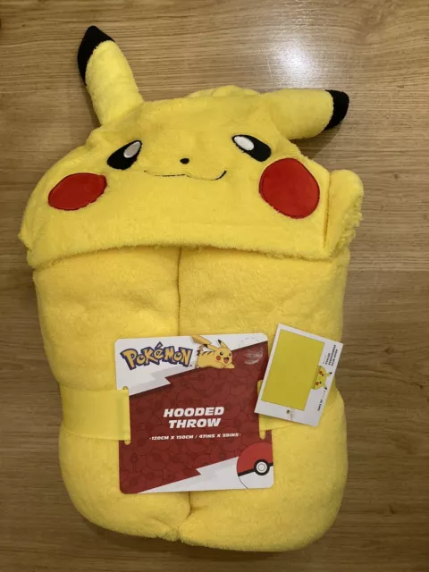 Coperta in pile con cappuccio Pokémon Pikachu 120x150 cm con orecchie 3D