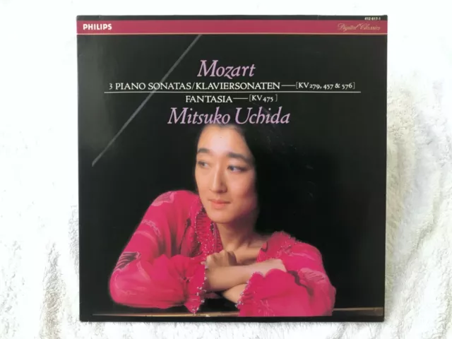 Mozart. 3 Piano Sonatas / Fantasia. Mitsuko Uchida. Philips. 2894126171
