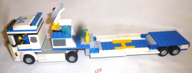 LEGO CITY 60044. teilw. MOBILE POLIZEIEINHEIT; EINSATZZENTRALE;POLIZEI LKW (N57)