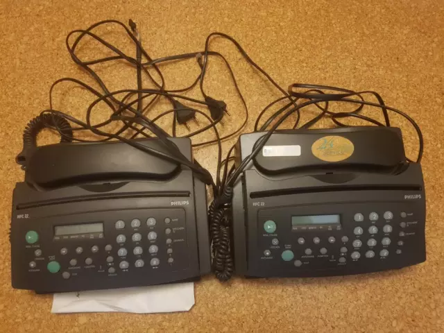 2 PHILIPS Faxgeräte HFC 22/02 (1 mal funktionsfähig, 1 mal defekt)