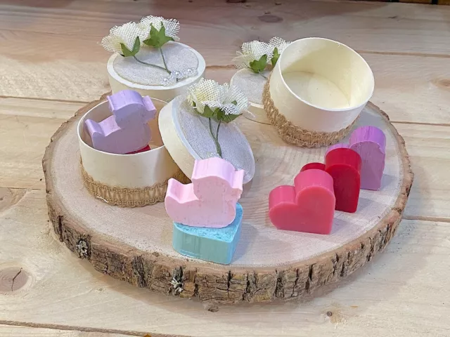 Detalles para invitados Joyero de madera con jabones de Corazón y patitos aroma