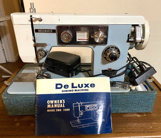 DRESSMAKER DELUXE PUSH Button ZigZag SWA2000 Sewing Machine w/Pedal