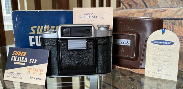 Super Fujica Six 6x6 120 Film Camera 75mm f/3.5 Lens w/ Original Box and Case