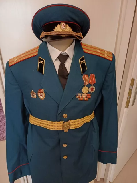 Millitär Uniform!