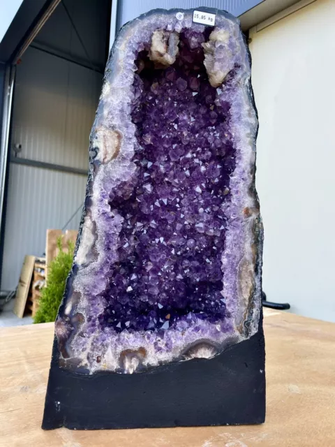 Amethyst Druse Geode Mit Calcit Und Quarz  super violette Kristalle