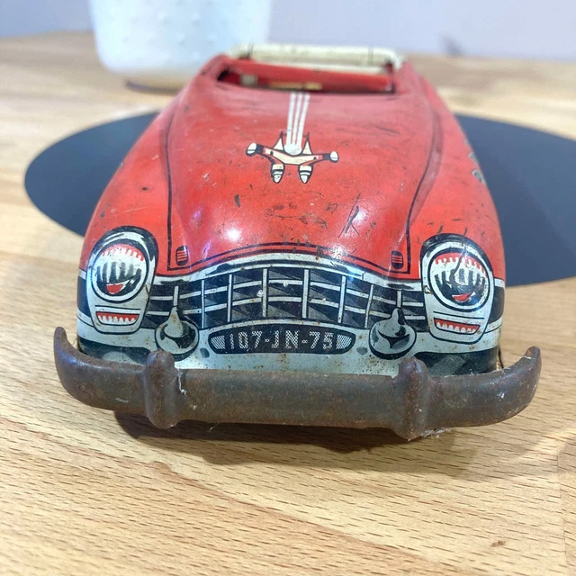 JOUSTRA - VOITURE AVEC CONDUCTEUR ANCIENNE - avec clé - EUR 150,00