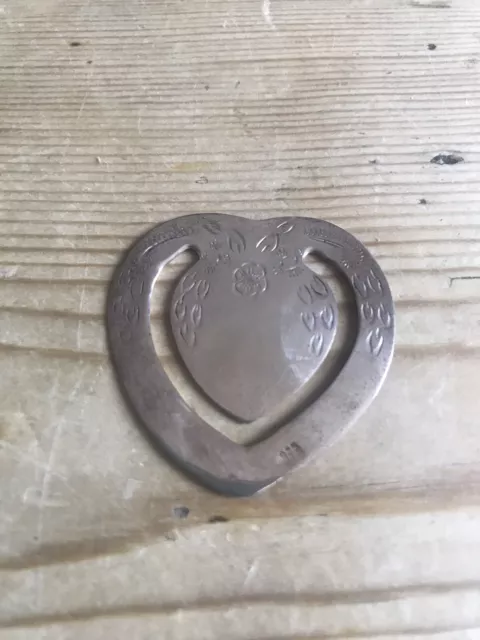 Marcatore pagina cuore distintivo argento sterling