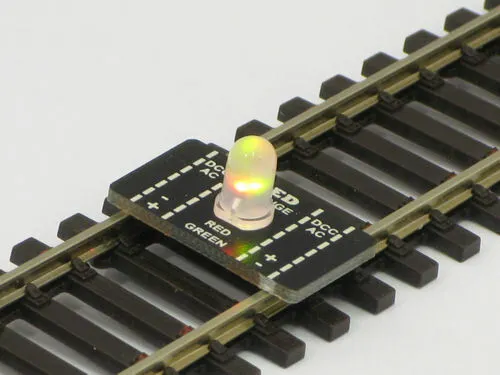 Train Tech Mehrspur-Gleisprüfer für Modellbahnen TTTT1