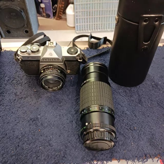 vintage asahi pentax k 1000 camera Bundle.