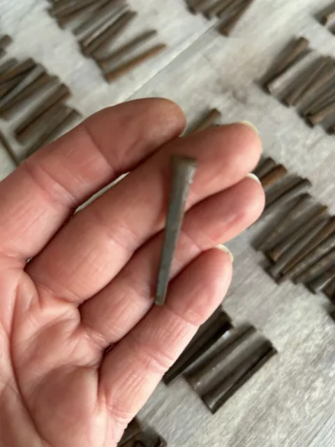 Antique Square Nails Lot of More Than 250 Pieces (*19) 7