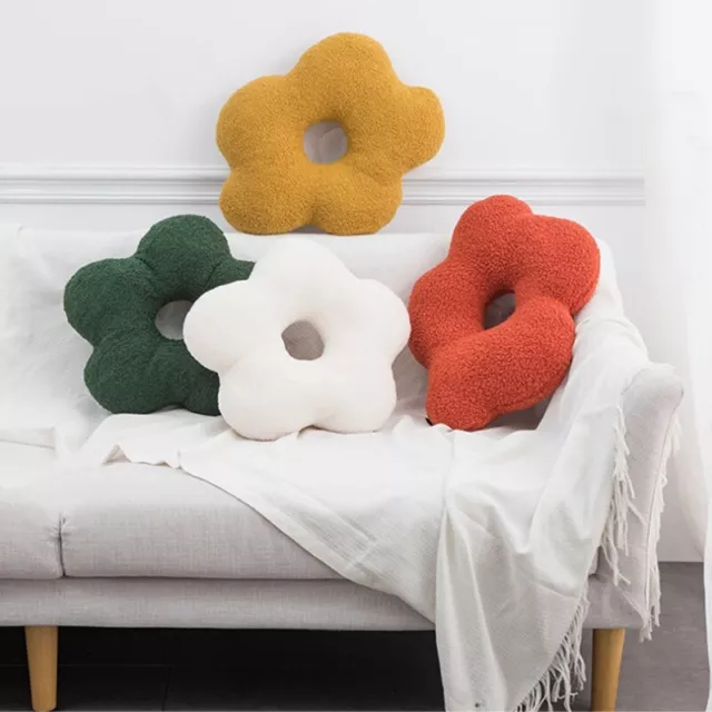 Small Daisy Shaped Pillow Nordic Wind Pillow Plush Sofa Living Room Bedside9758
