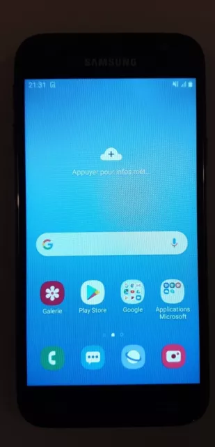 Samsung Galaxy J3 (2017) SM-J330F - 16 GB