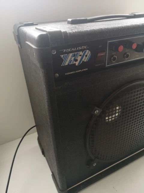 Realistic X50 X-50 Combo Amplifier - Keyboard / Mic - 50x50x27cm 19kg 3