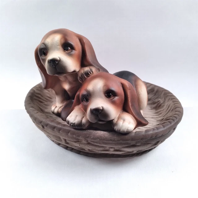 Beagle Puppies in Basket Made Japan 3" Tall Ceramic Figurine M Takai X019B Vtg