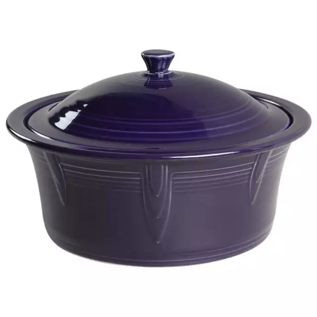 Homer Laughlin Fiesta Plum 2.5 Quart Round Covered Casserole 10669544