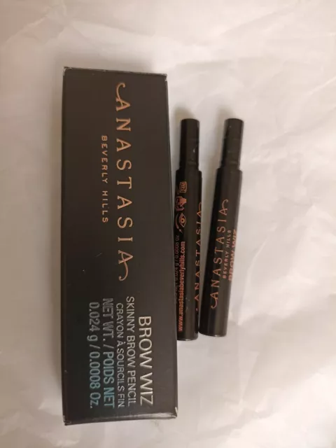 Anastasia Beverly Hills crayon a sourcils fin Medium Brown Brow Wiz 2X0.024 GR