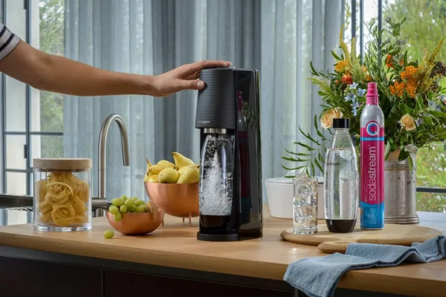 Sodastream Pack Machine à Eau Pétillante et Soda Terra Noire, 1 Bouteille FUSE L 3