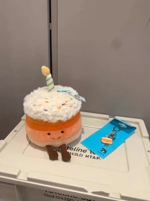 Real Vs Fake: Authentication Guide For The Jellycat Amuseable Birthday Cake Stuffed Toy | | Your Trusted Partner In Luxury Authentication - Foto 5