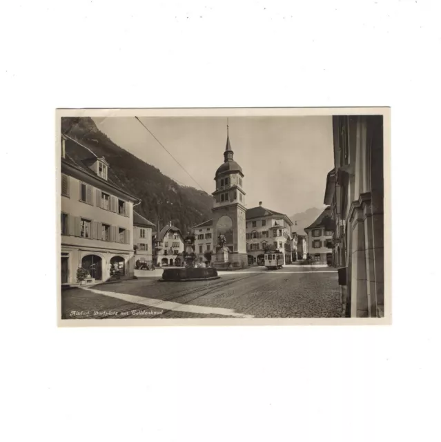 AK Ansichtskarte Altdorf / Dorfplatz mit Telldenkmal