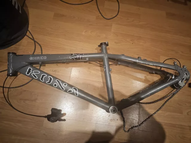 KONA SHRED FRAME Grey Medium Inc Gearset 45.00 PicClick UK