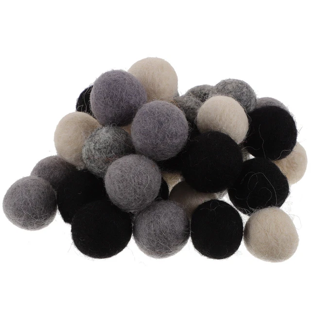 40 Pcs Boules De Feutre Filetées Charmes Vêtements Laine Perles Aiguilletée