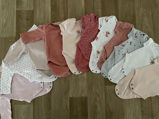 Baby Girl Newborn 1 Month First Size Bundle 11 Short & Long Sleeved Bodysuits