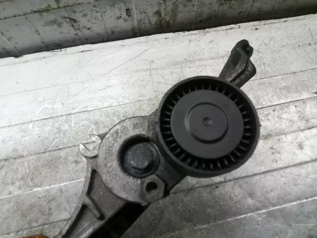 8200048486 galet tendeur pour RENAULT MEGANE II 1.5 DCI 2003 197132 3