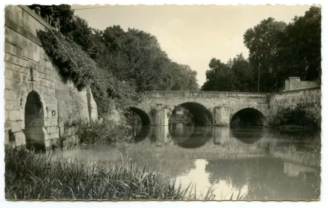 Cpsm - 51 - Chalons-Sur-Marne Le Pont Des Mariniers