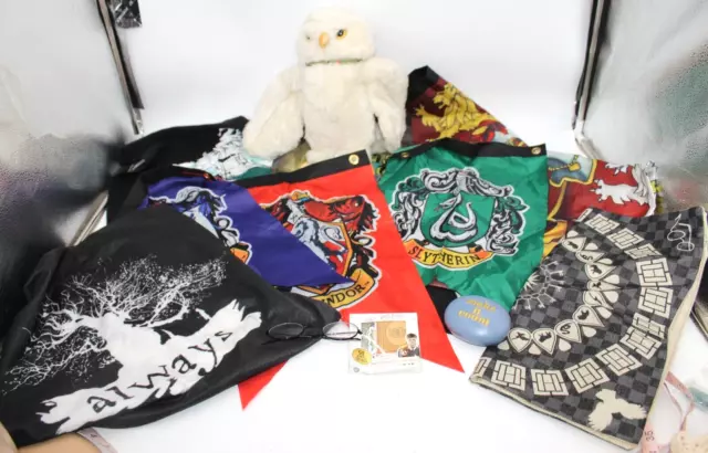 Harry Potter HUGE LOT Decor Pillow Cases Owl Flags Decals Glasses Banners Always Harry Potter HUGE LOT Decor Pillow Cases Owl Flags Decals Glasses Banners Always