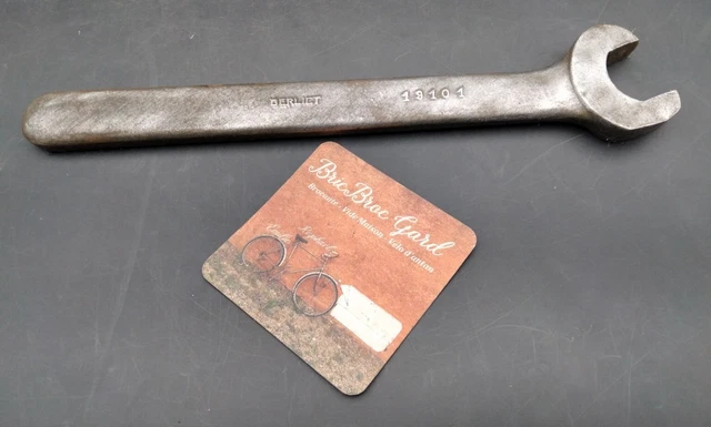 Lot De 2 Outils Vélo Anciens 'Le Plus Vite' - Clés Vintage Françaises ELP