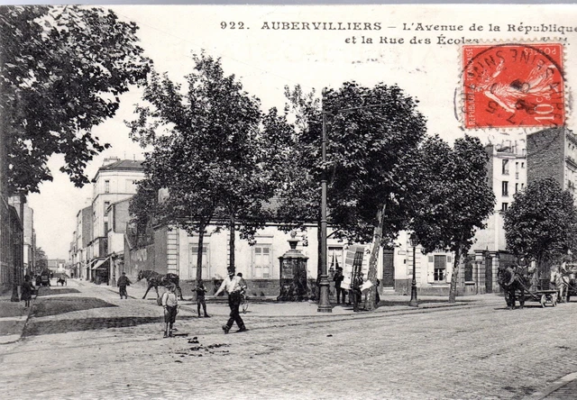 B42227+ Cpa 93  Aubervilliers Avenue De La Republique Et Rue Des Ecoles