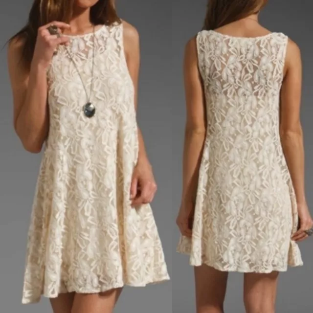 Free People Lace Mini Dress Cream Size Lined Size Small Bohemian Romantic Eyelet