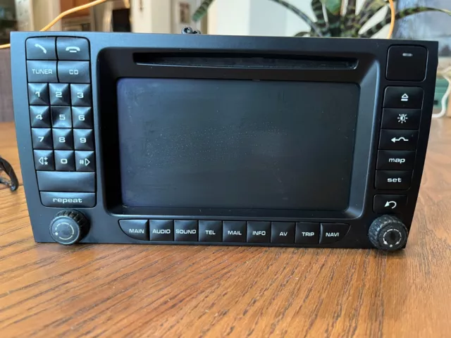 06 07 08 PORSCHE Cayenne Navigation GPS Radio CD Player LCD car Bose stereo OEM 