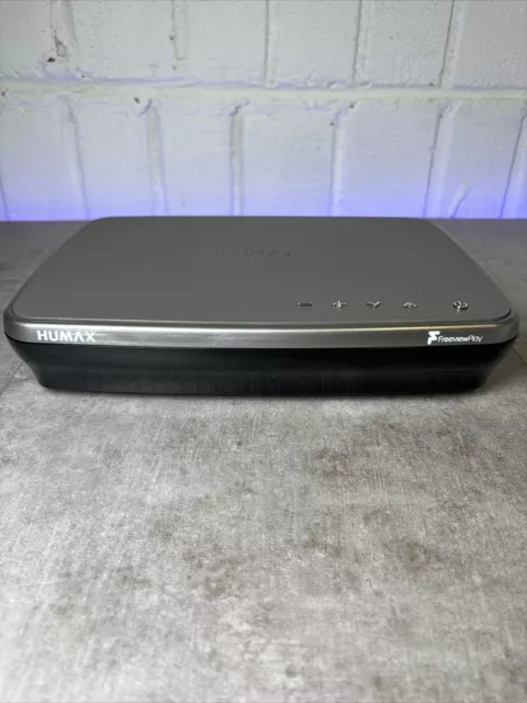 Humax FVP-4000T 500GB Freeview Play TV Recorder - Spares or repair