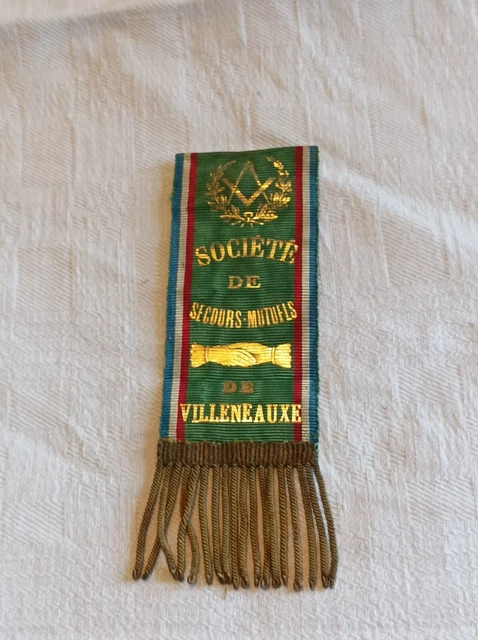 INSIGNE FRANÇAISE DE LA SOCIETE DE SECOURS INSIGNE FRANÇAISE DE LA SOCIETE DE SECOURS