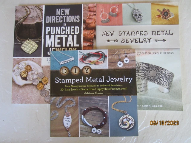 Lote de 3 libros de fabricación de joyería perforada de metal estampado