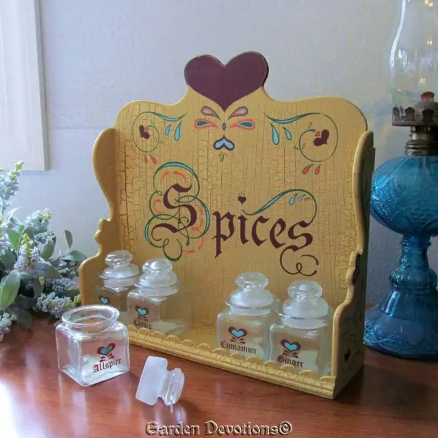 Old Fashioned Style VINTAGE LOOK SPICE RACK 5 JARS Crackle Toll Paint Finish