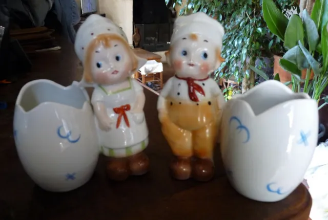 Couple de googlies hollandais ancien /Garçon fille/ Oeuf en porcelaine allemande